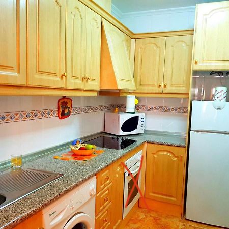 Sunny Appartment In The Center Torrevieja Luaran gambar