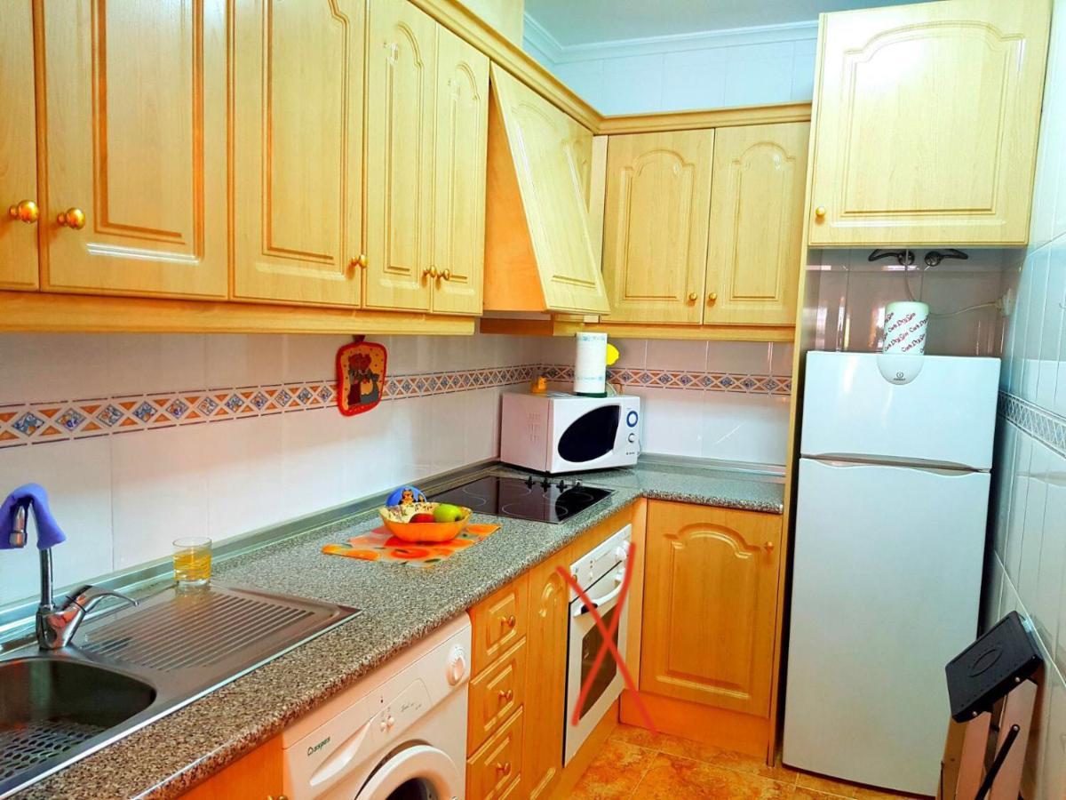 Sunny Appartment In The Center Torrevieja Luaran gambar
